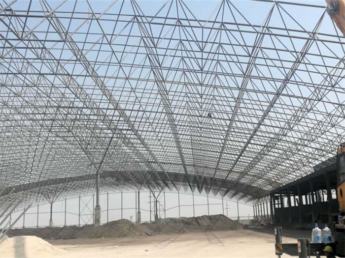 峨眉山钢厂料仓网架工程